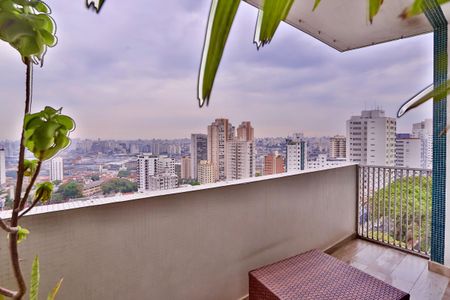 Sacada de apartamento à venda com 3 quartos, 212m² em Mooca, São Paulo