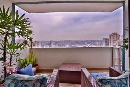 Sacada de apartamento à venda com 3 quartos, 212m² em Mooca, São Paulo