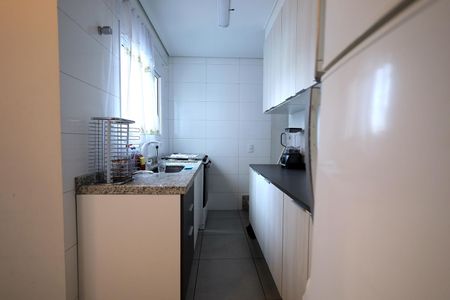 Apartamento à venda com 84m², 2 quartos e 1 vaga Apartamento à venda com 84m², 2 quartos e 1 vagaCozinha