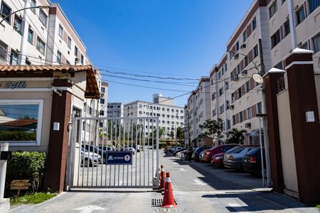 Apartamento para alugar com 54m², 2 quartos e 1 vaga Apartamento para alugar com 54m², 2 quartos e 1 vagaFachada