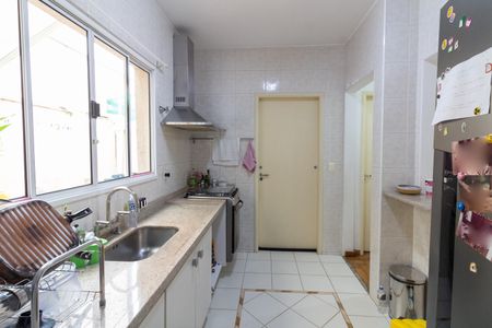Casa de condomínio à venda com 98m², 3 quartos e 2 vagasCozinha