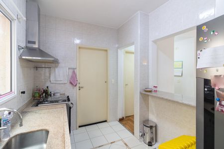 Casa de condomínio à venda com 98m², 3 quartos e 2 vagasCozinha