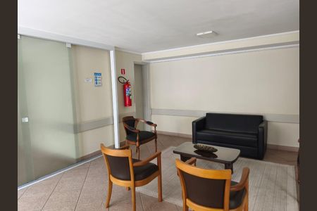Apartamento à venda com 42m², 1 quarto e sem vaga Apartamento à venda com 42m², 1 quarto e sem vagaHall