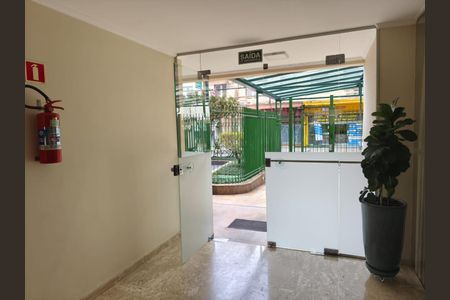 Apartamento à venda com 42m², 1 quarto e sem vaga Apartamento à venda com 42m², 1 quarto e sem vagaHall