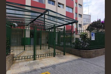 Apartamento à venda com 42m², 1 quarto e sem vaga Apartamento à venda com 42m², 1 quarto e sem vagaFachada