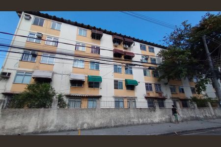 Apartamento à venda com 58m², 2 quartos e 1 vaga Apartamento à venda com 58m², 2 quartos e 1 vagaFachada
