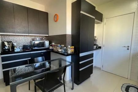 Apartamento à venda com 160m², 3 quartos e 3 vagas Apartamento à venda com 160m², 3 quartos e 3 vagasCozinha