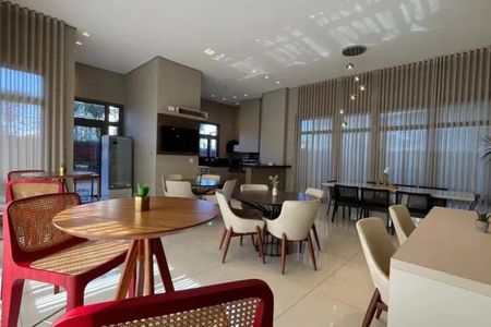 Apartamento à venda com 160m², 3 quartos e 3 vagas Apartamento à venda com 160m², 3 quartos e 3 vagasÁrea comum - Salão de festas