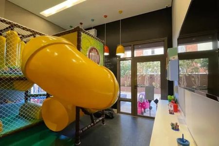 Apartamento à venda com 160m², 3 quartos e 3 vagas Apartamento à venda com 160m², 3 quartos e 3 vagasBrinquedoteca