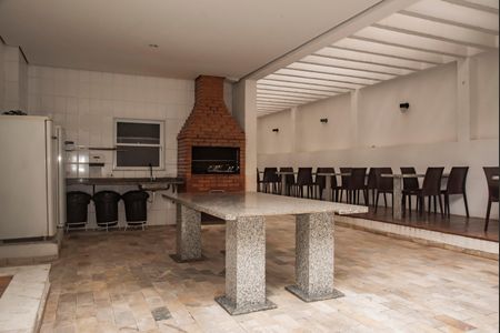 Apartamento à venda com 80m², 2 quartos e 2 vagasÁrea comum - Churrasqueira