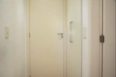 Apartamento à venda com 80m², 2 quartos e 2 vagasCorredor