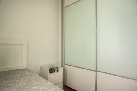 Apartamento à venda com 80m², 2 quartos e 2 vagasQuarto