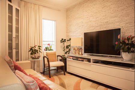 Apartamento à venda com 80m², 2 quartos e 2 vagasSala