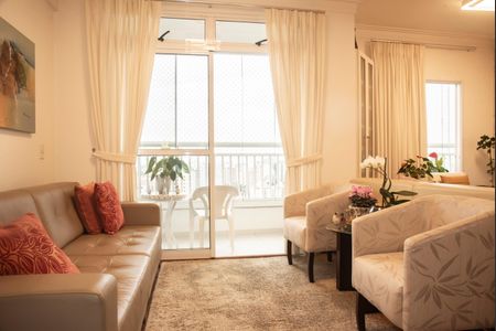 Apartamento à venda com 80m², 2 quartos e 2 vagasSala