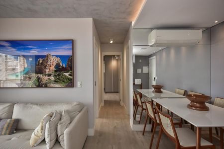 Apartamento à venda com 65m², 2 quartos e 1 vagaCorredor