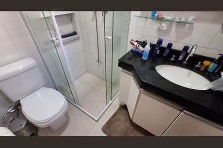 Apartamento à venda com 97m², 3 quartos e 2 vagas Apartamento à venda com 97m², 3 quartos e 2 vagasBanheiro Social