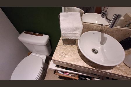 Apartamento à venda com 97m², 3 quartos e 2 vagas Apartamento à venda com 97m², 3 quartos e 2 vagasLavabo