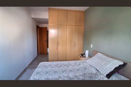 Apartamento à venda com 97m², 3 quartos e 2 vagas Apartamento à venda com 97m², 3 quartos e 2 vagasSuíte