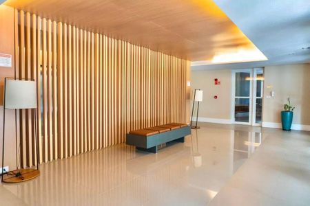 Apartamento à venda com 64m², 2 quartos e 1 vaga Apartamento à venda com 64m², 2 quartos e 1 vagaHall social