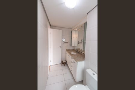 Studio à venda com 60m², 1 quarto e 1 vaga Studio à venda com 60m², 1 quarto e 1 vagaBanheiro da suíte