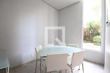 Studio à venda com 60m², 1 quarto e 1 vaga Studio à venda com 60m², 1 quarto e 1 vagaÁrea comum