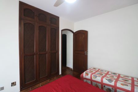 Apartamento para alugar com 144m², 4 quartos e 1 vaga Apartamento para alugar com 144m², 4 quartos e 1 vagaQuarto 2