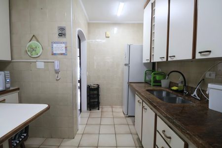 Apartamento para alugar com 144m², 4 quartos e 1 vaga Apartamento para alugar com 144m², 4 quartos e 1 vagaCozinha
