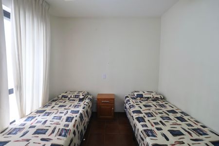 Apartamento para alugar com 144m², 4 quartos e 1 vaga Apartamento para alugar com 144m², 4 quartos e 1 vagaQuarto 1