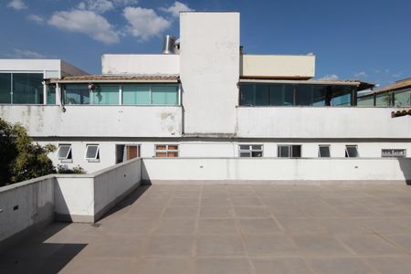 Apartamento à venda com 285m², 5 quartos e 3 vagasCobertura