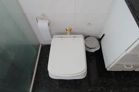 Apartamento à venda com 285m², 5 quartos e 3 vagasBanheiro Social