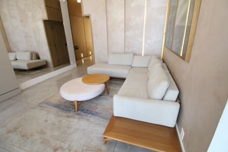 Apartamento para alugar com 53m², 1 quarto e 1 vagaHall de entrada