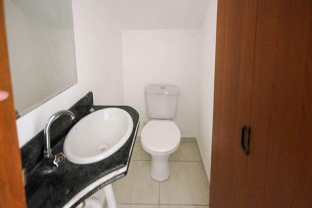 Casa à venda com 91m², 3 quartos e 3 vagas Casa à venda com 91m², 3 quartos e 3 vagasLavabo