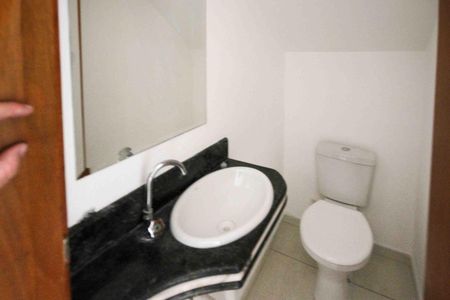 Casa à venda com 91m², 3 quartos e 3 vagas Casa à venda com 91m², 3 quartos e 3 vagasLavabo