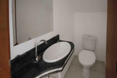 Casa à venda com 91m², 3 quartos e 3 vagas Casa à venda com 91m², 3 quartos e 3 vagasBanheiro Social