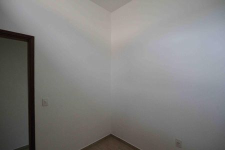 Casa à venda com 91m², 3 quartos e 3 vagas Casa à venda com 91m², 3 quartos e 3 vagasQuarto 2