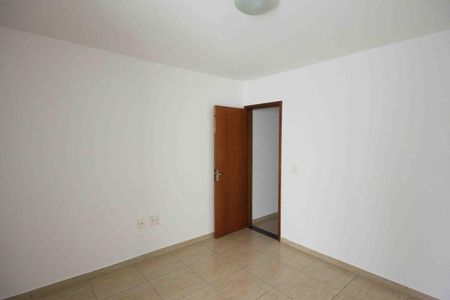 Casa à venda com 91m², 3 quartos e 3 vagas Casa à venda com 91m², 3 quartos e 3 vagasSuíte