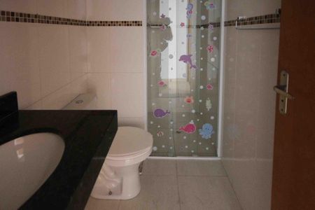 Casa à venda com 91m², 3 quartos e 3 vagas Casa à venda com 91m², 3 quartos e 3 vagasBanheiro Social