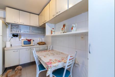 Apartamento à venda com 71m², 2 quartos e 1 vaga Apartamento à venda com 71m², 2 quartos e 1 vagaCozinha