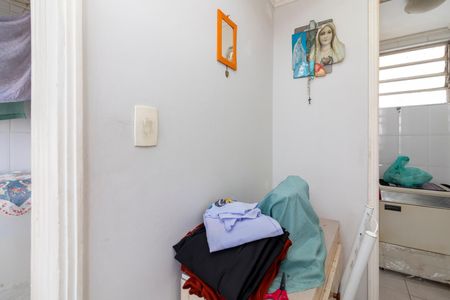 Apartamento à venda com 71m², 2 quartos e 1 vaga Apartamento à venda com 71m², 2 quartos e 1 vagaQuarto de Serviço