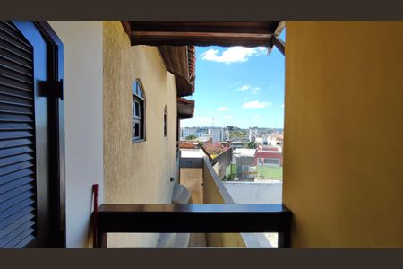 Casa para alugar com 413m², 3 quartos e 5 vagas Casa para alugar com 413m², 3 quartos e 5 vagasSacada do escritório