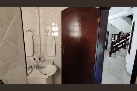 Casa para alugar com 413m², 3 quartos e 5 vagas Casa para alugar com 413m², 3 quartos e 5 vagasLavabo