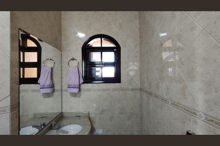 Casa para alugar com 413m², 3 quartos e 5 vagas Casa para alugar com 413m², 3 quartos e 5 vagasBanheiro da Suíte