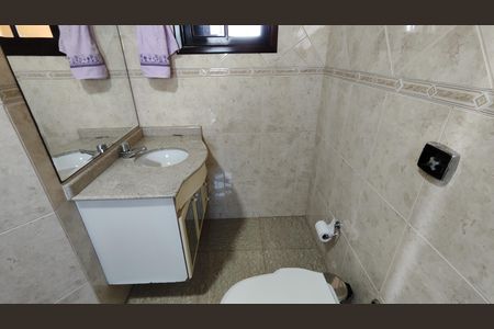 Casa para alugar com 413m², 3 quartos e 5 vagas Casa para alugar com 413m², 3 quartos e 5 vagasBanheiro da Suíte