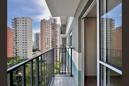 Apartamento à venda com 27m², 1 quarto e sem vaga Apartamento à venda com 27m², 1 quarto e sem vagaSacada