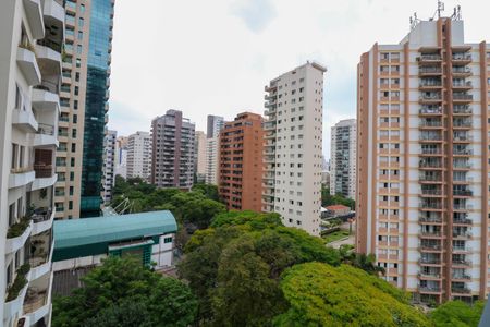 Varanda de kitnet/studio para alugar com 1 quarto, 27m² em Campo Belo, São Paulo