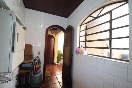 Casa à venda com 232m², 3 quartos e 4 vagasÁrea de Serviço