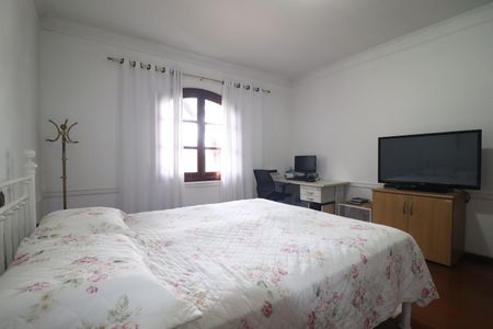 Casa à venda com 232m², 3 quartos e 4 vagasSuíte