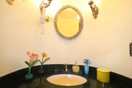 Casa à venda com 232m², 3 quartos e 4 vagasLavabo