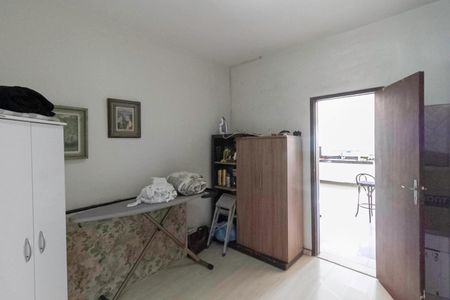 Casa à venda com 430m², 4 quartos e 6 vagasQuarto 2