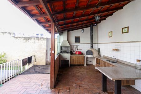 Casa à venda com 430m², 4 quartos e 6 vagasÁrea comum